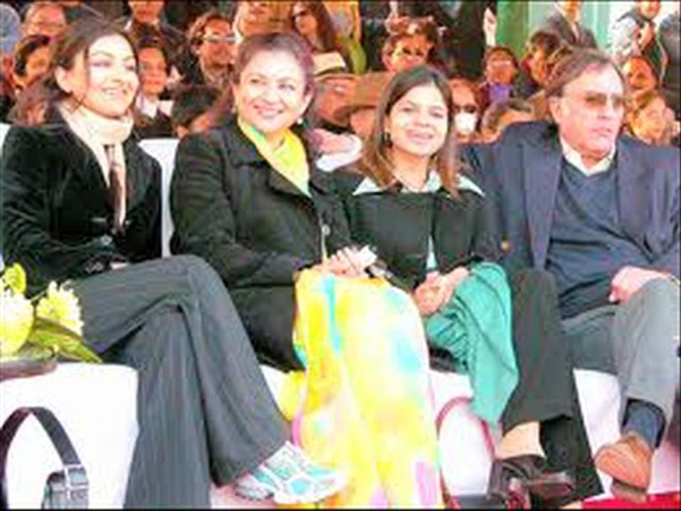 Saif Ali Khan’s Father Mansur Ali Khan Pataudi Passes Away! – Latest Bollywood News