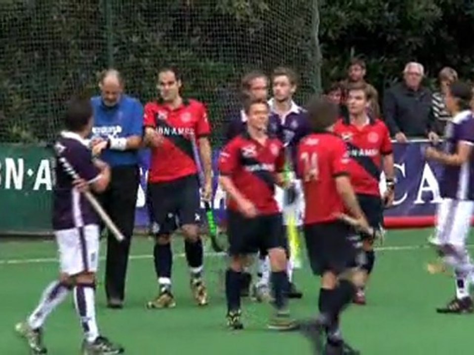 Hockey One 2_EPS1_250911 FR