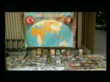 Hollanda, Delft'ta ücretsiz Harun Yahya kitapları dağıtımı (Adnan Oktar)