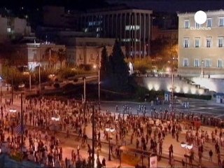 Grèce: "réduire le déficit quel qu'en soit le coût...