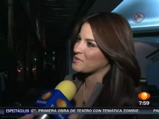 Maite Perroni acudió al estreno de la obra de Christian Chávez (1N)
