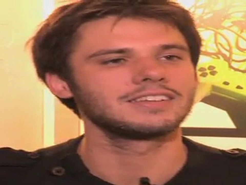 OrelSan parle du "Chant Des Sirenes", des mangas et du thé