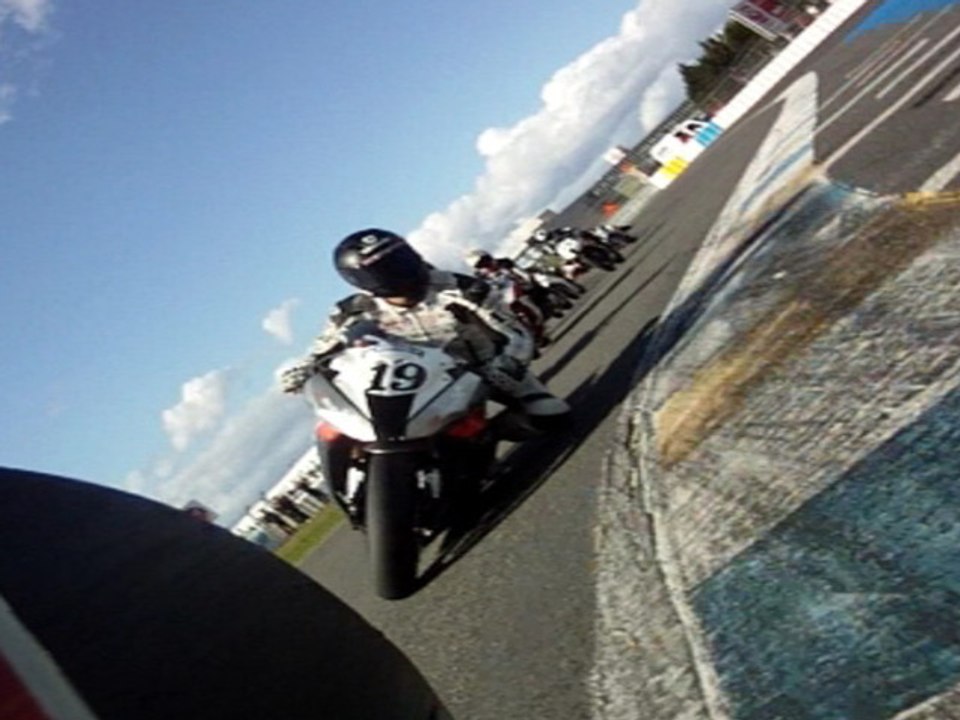 FSBK Albi - Tour caméra embarquée Erwan Nigon