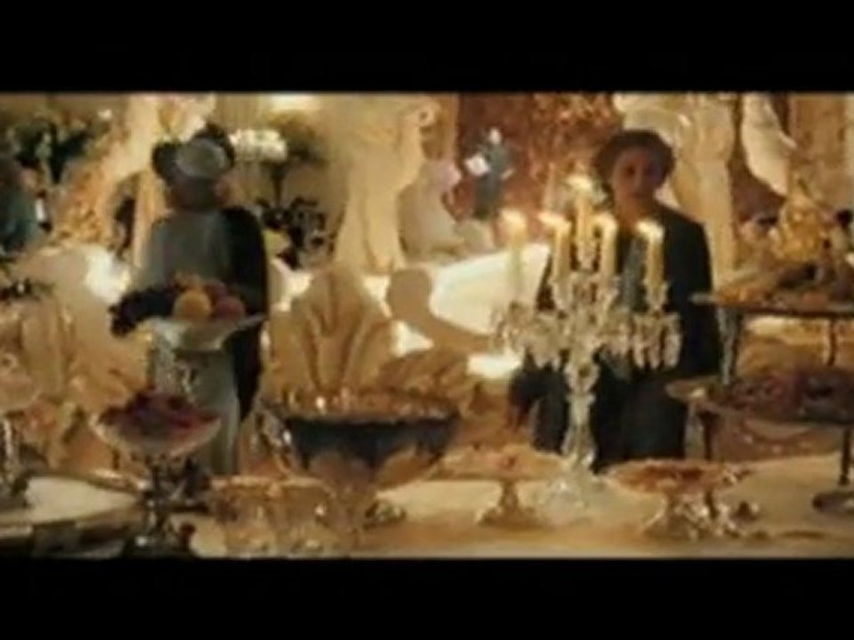 Behind the Movie "Miss Pettigrew Lives for a Day"