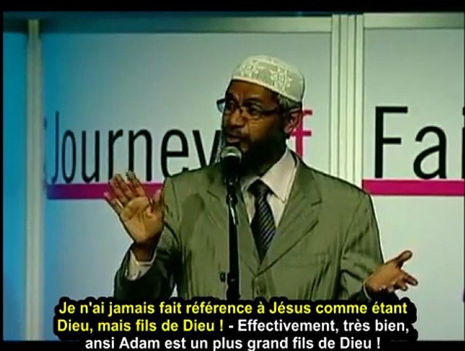 Au début ce Chretien conteste et 8mn après il se convertit a l'Islam