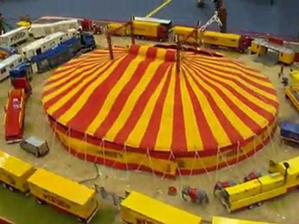 salon de la maquette et du modeles reduits 2011 partie 2