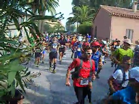 Départ trail de Porquerolles 25 septembre 2011