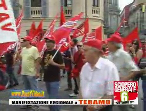 257 - CGIL Teramo - Corteo Sciopero Nazionale (2011_09_06)