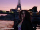 La bande annonce 2011, radieuse aurore sur la Seine au pied de la tour Eiffel