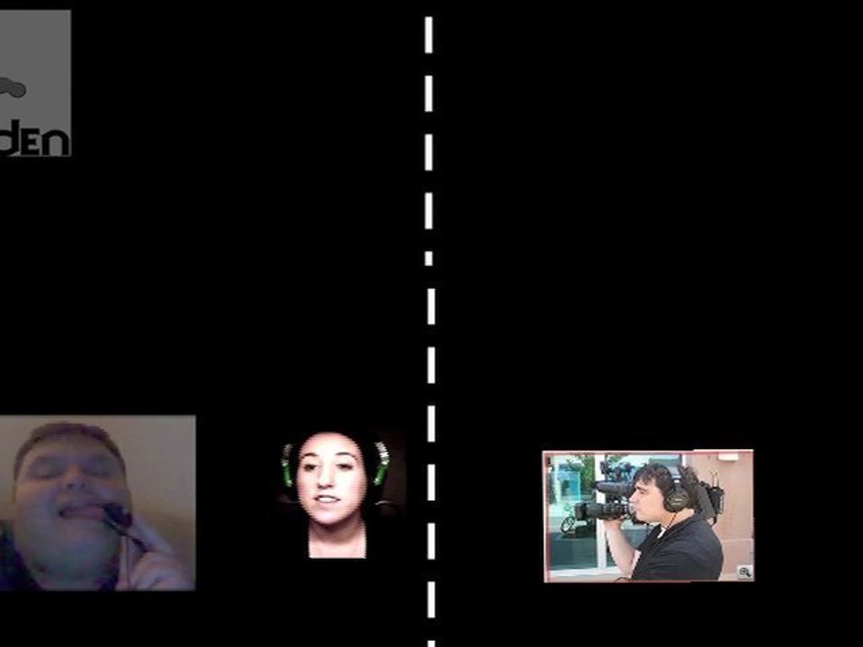 Playing pong with freinds Fet chat heads