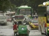 Il tifone Nesat si abbatte sulle Filippine