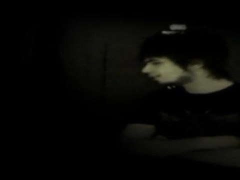 HaLLey Dreams - Tek Dostum Yine Ben ( KLip / 2011 )