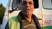 Le garagiste en colère bloque un carrefour à Montceau-les-Mines avec une carcasse de voiture incendiée (27/09/2011)