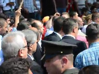 BAYINDIR ŞEHİDİNE AĞLADI