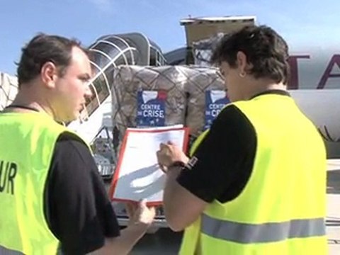 Envoi d'aide humanitaire au Pakistan (24.09.11)