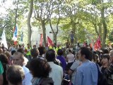 Grève dans l’Education Nationale, un  rassemblement avait lieu devant le rocher de la lutte  à Carcassonne :