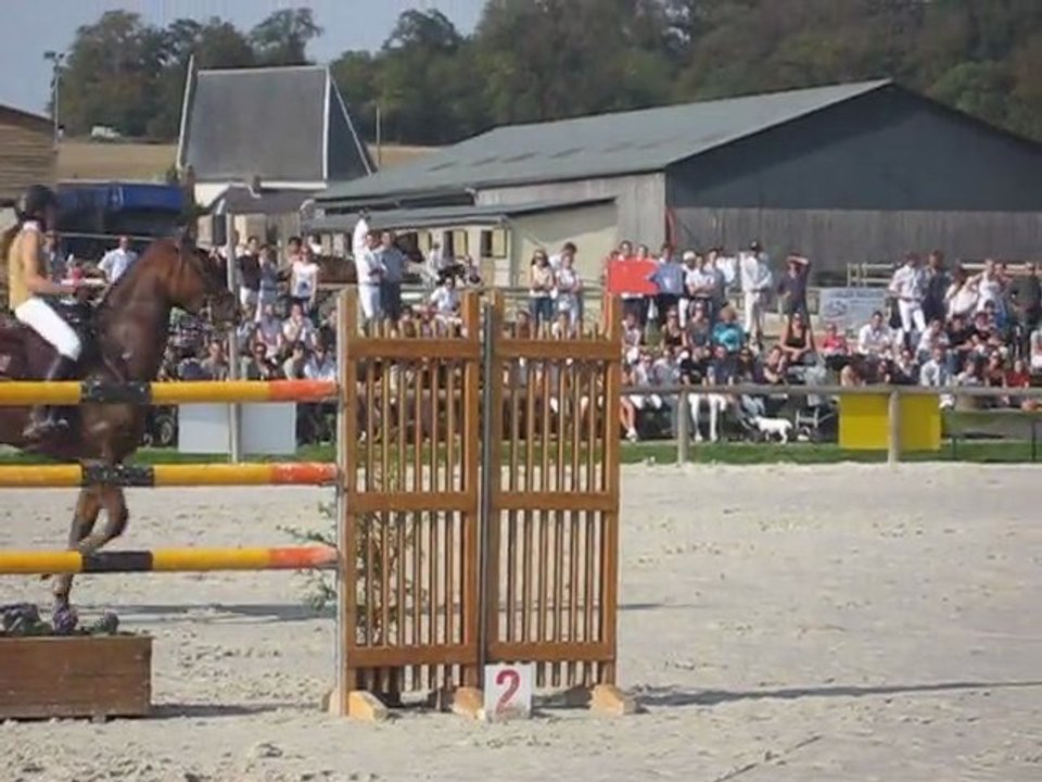 QUETCHE DU BIDOU et LEA BLANCHART, CSO GP 1.40 M LE 25 SEPTEMBRE 2011