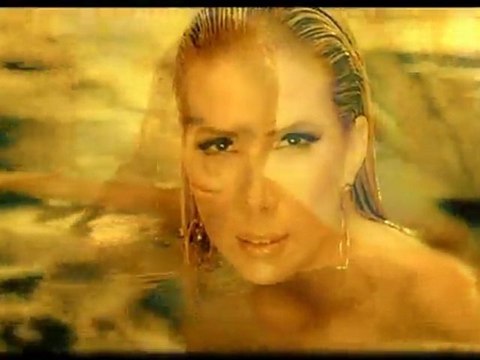 Tuğba Özerk - Aklımda Sen Varsın