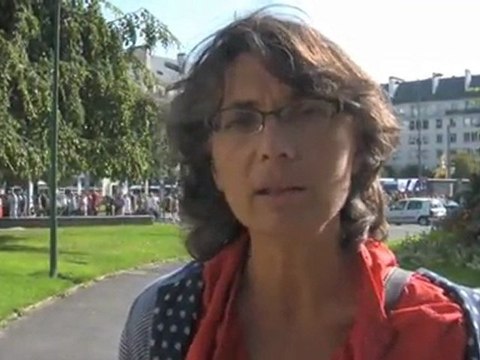 Pascale Cauchy à la manif de défense de l'Education le 27 septembre 2011 à Caen