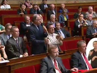 Mamère : "Certains responsables ont sans doute du sang sur les mains" dans l'affaire Karachi