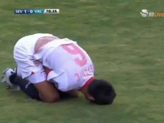 Emir Spahic, quelle ridicule simulation !