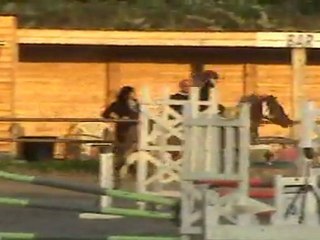 ezechielle sur romeo en poney 5 à dechy le 25/9/11