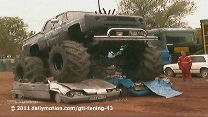 Show Monster Truck Saint-Paulien 2011