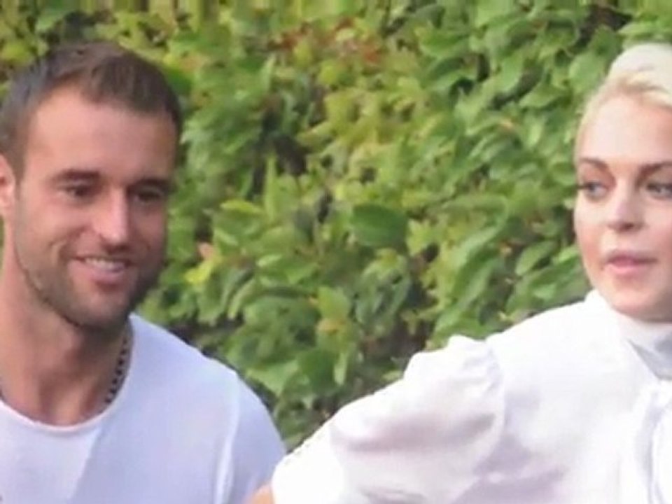 Lilo pose pour une séance photo de mode en Italie
