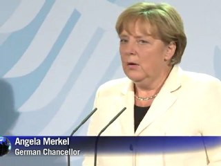 Merkel says wants a strong Greece in euro area
