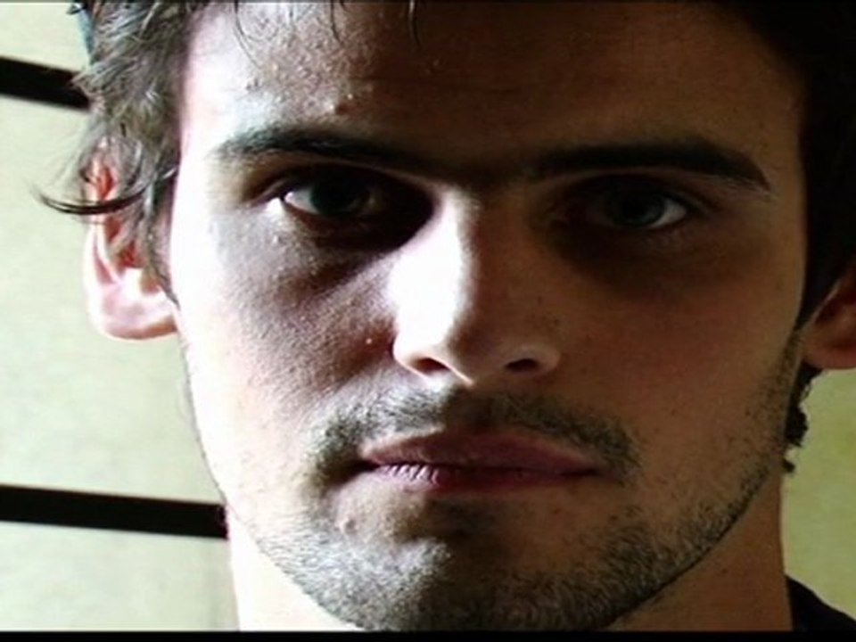 Aucun facteur n'a été blessé lors du tournage de ce film excepté un hamster mort pour l'écriture du scénario 48HFP (Teaser)