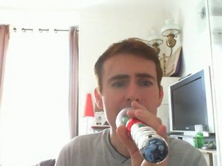 Wiwi égratigne "je pense à nous"