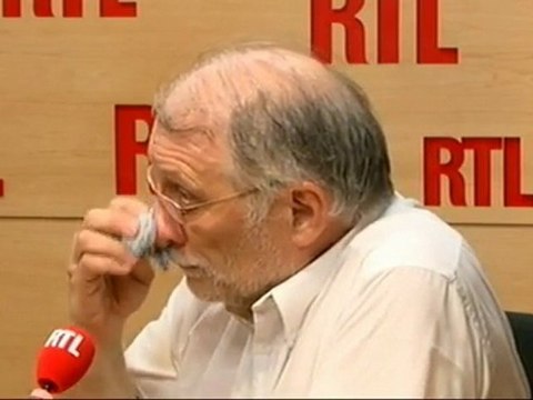 Jean-François Narbonne, professeur en toxicologie à l'université de Bordeaux et expert à l'Agence nationale de sécurité sanitaire, invité de RTL Midi en vidéo (28 septembre 2011)