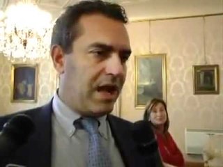 De Magistris - Sull'acqua pubblica unici nel panorama internazionale