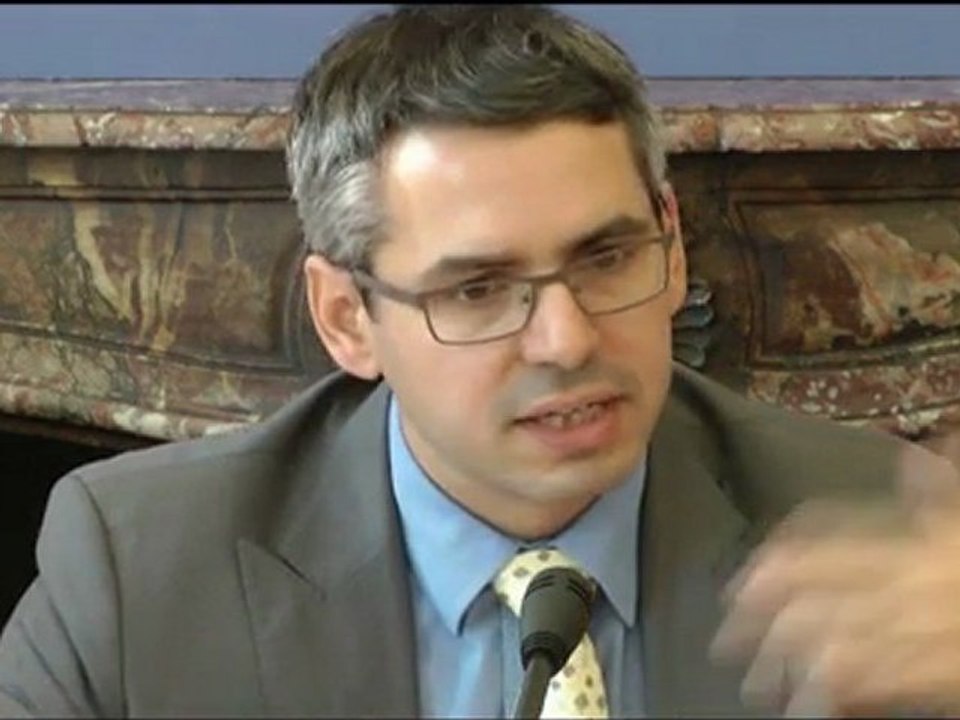 "Développer, accompagner et valoriser le bénévolat", une présentation de Vincent Chriqui, directeur général du Centre d'analyse stratégique