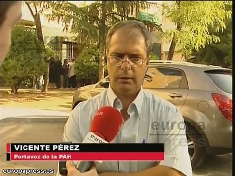 Evitan temporalmente el desahucio de una anciana