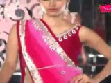 Gorgeous Babes Flaunt Their Sexy Waist At Indian Bridal Fashion Week