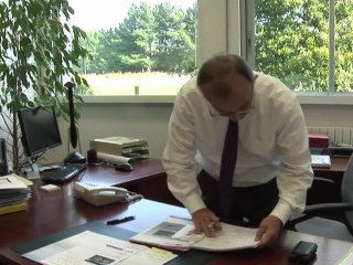 Brittany tourism fights deadly green algae