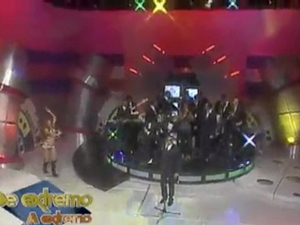 RODHEN SANTOS (DICULPEME SEÑORA) De extremo A extremo