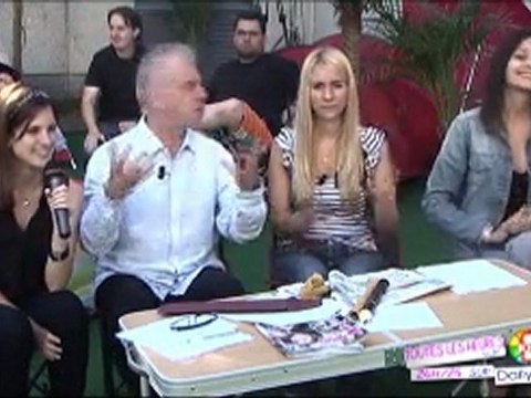 Des Vacances de Rêve avec Jacky au camping sur le parking D'IDF1 (3)