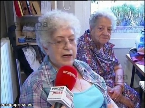 Familiares de ancianos catalanes lamentan recortes