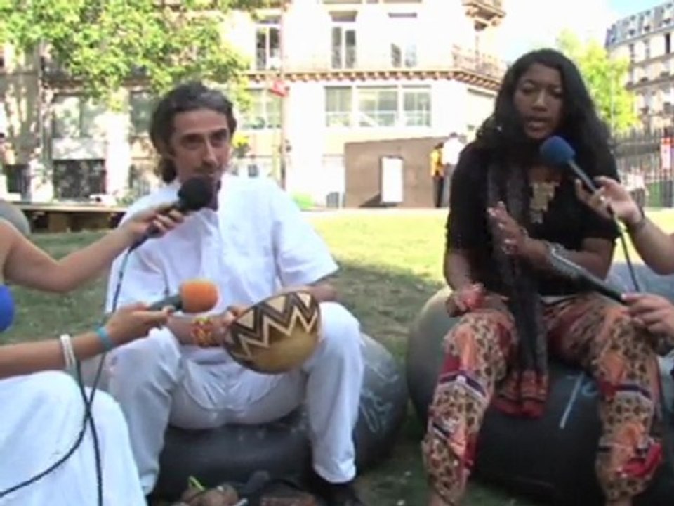 Angela May et Axel