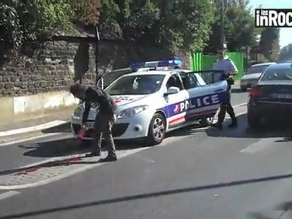 Act Up manifeste devant Novartis 1/2