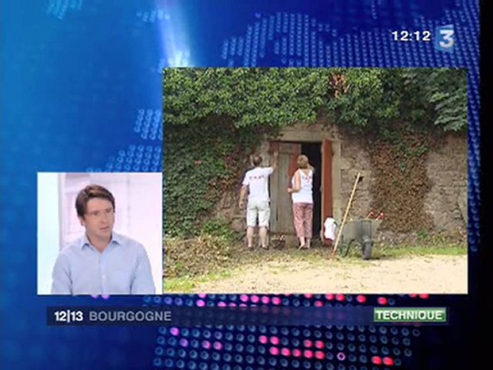 Opération "couleurs locales" à Nolay (21) - été 2009