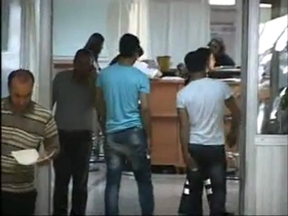 290911_GAZIANTEP_OKULDA_BICAKLI_KAVGA_HD