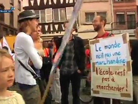 Strasbourg: les profs dans la rue!
