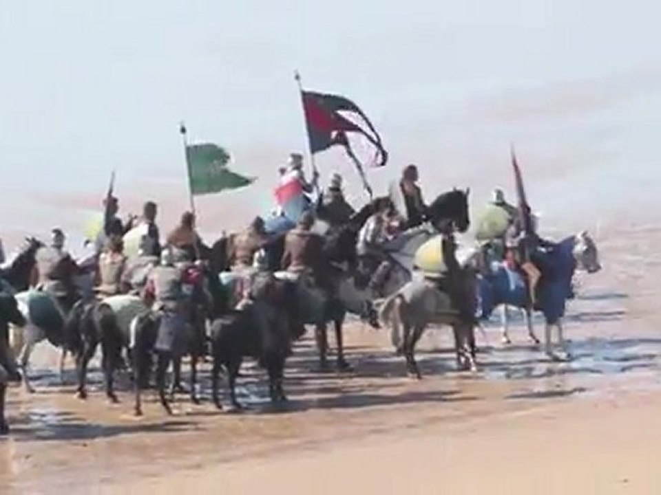 Kristen Stewart hoch zu Ross