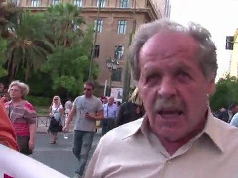 La troïka des créanciers fraîchement accueillie à Athènes