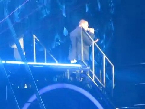 Chris Brown Perform Wet The Bed & Take U Down #FAMETOUR Baltimore by Vanise