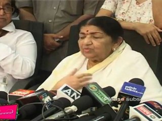 Lataji at launching of  Lataji collection on "SAREGAMA"   09