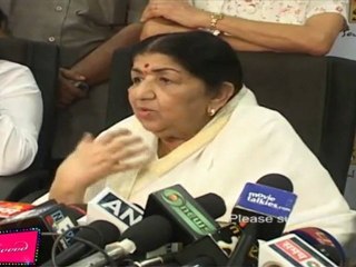 Lataji at launching of  Lataji collection on "SAREGAMA"   08